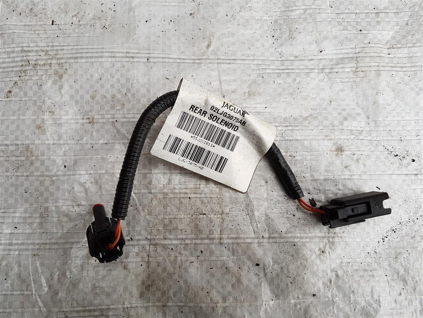 Jaguar X100 Series XKR XK8 rear solenoid LJG3075AB