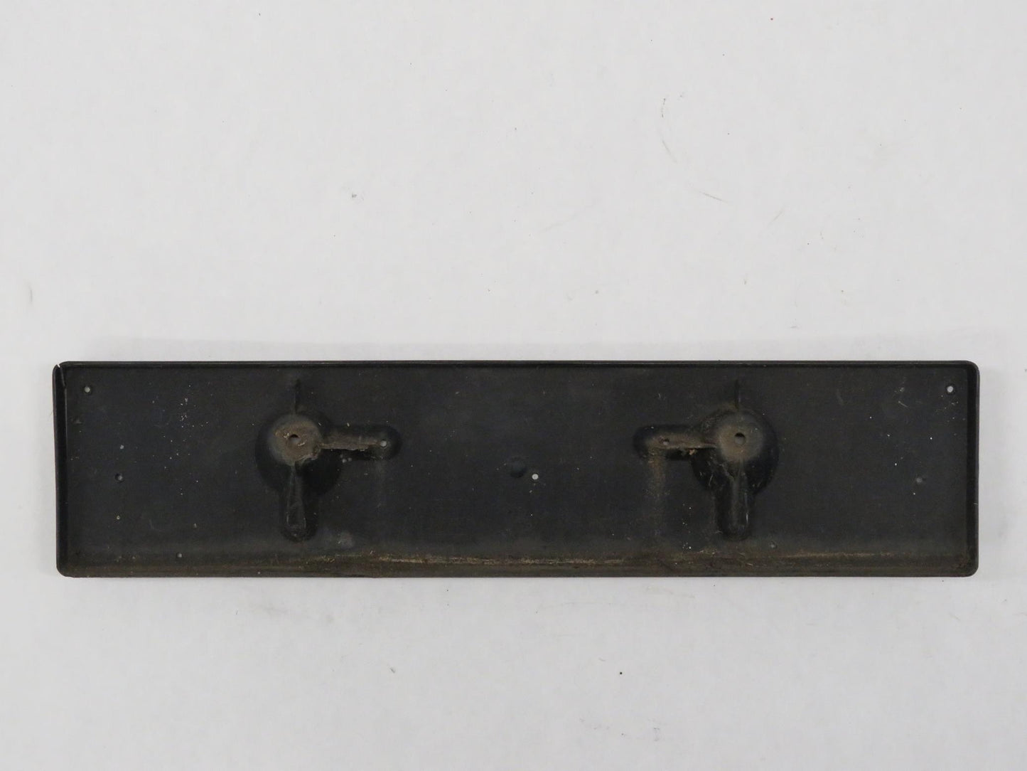 Jaguar X100 XKR XK8 Kennzeichenhalterung vorn number plate HJA6458BB