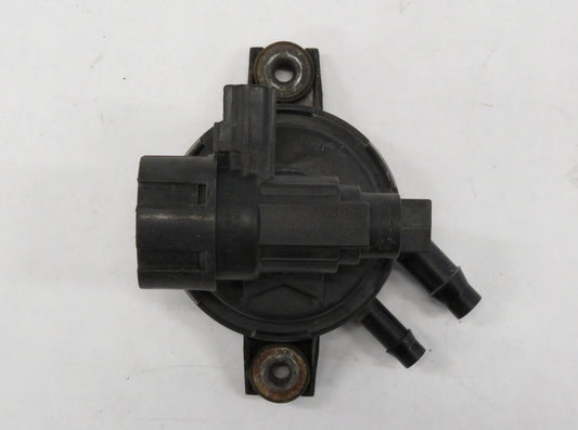Jaguar X100 XKR XK8 Ventil Kraftstoff Aktivkohlefilter Vakuumventil LJB1515AA