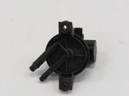 Jaguar X100 XKR XK8 Ventil Kraftstoff Aktivkohlefilter Vakuumventil LJB1515AA