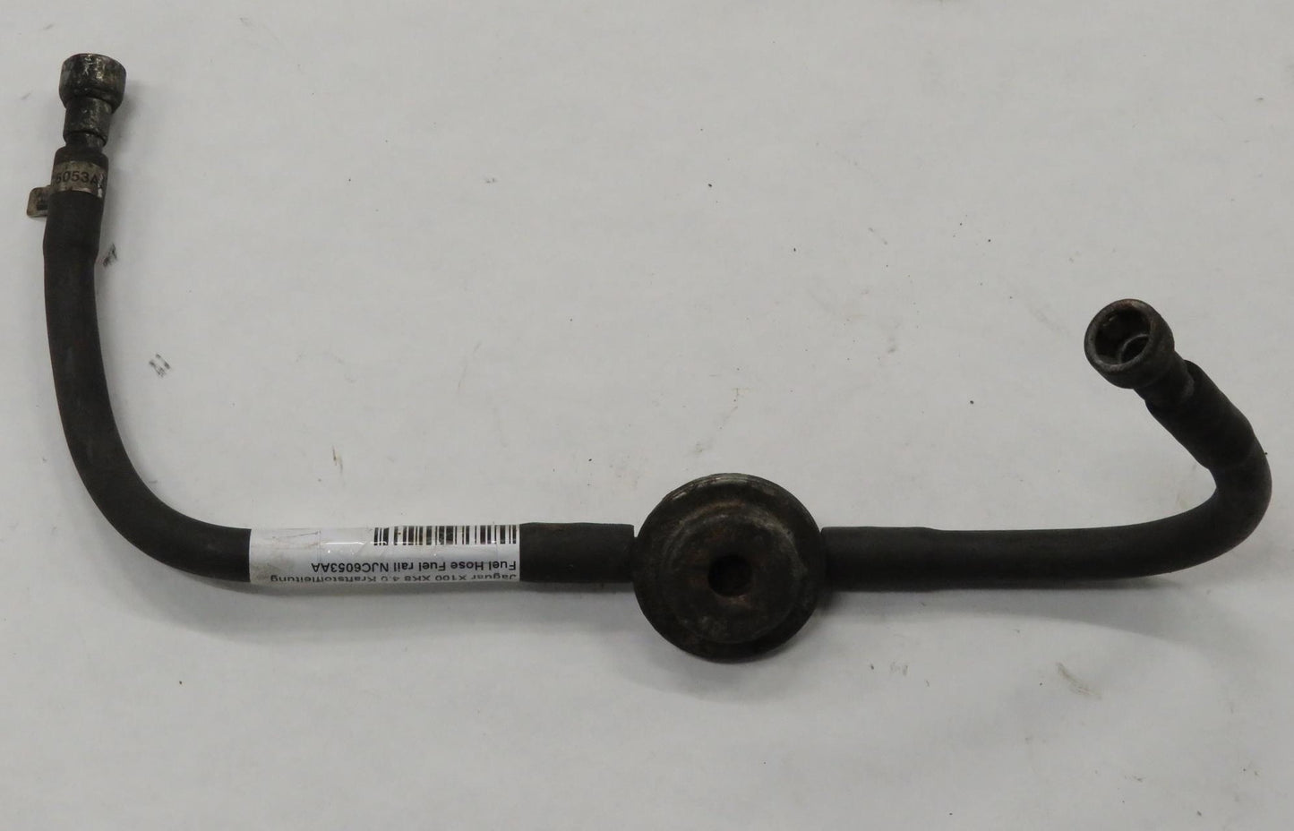 Jaguar X100 XK8 4.0 Kraftstoffleitung Fuel Hose Fuel rail NJC6053AA