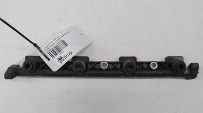 Jaguar X100 XKR 4.0 Einspritzdüsenleiste links Fuel rail LH B-Bank NCC3447AD