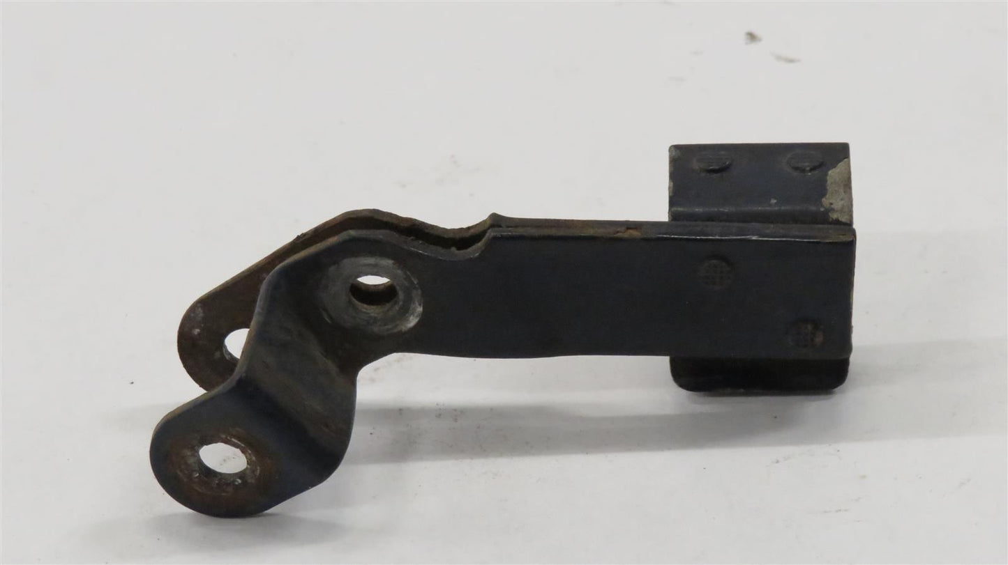 Jaguar XJ6 XJ12 Serie 2 Halterung Fangband Motorhaube RTC1767