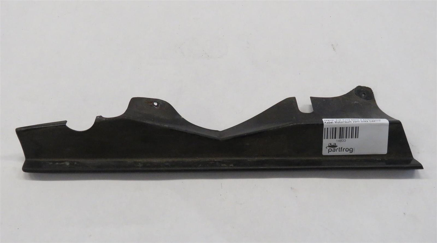 Jaguar XJ6 XJ12 Serie 2 Abdeckung Kabel Motorraum vorn links C44777