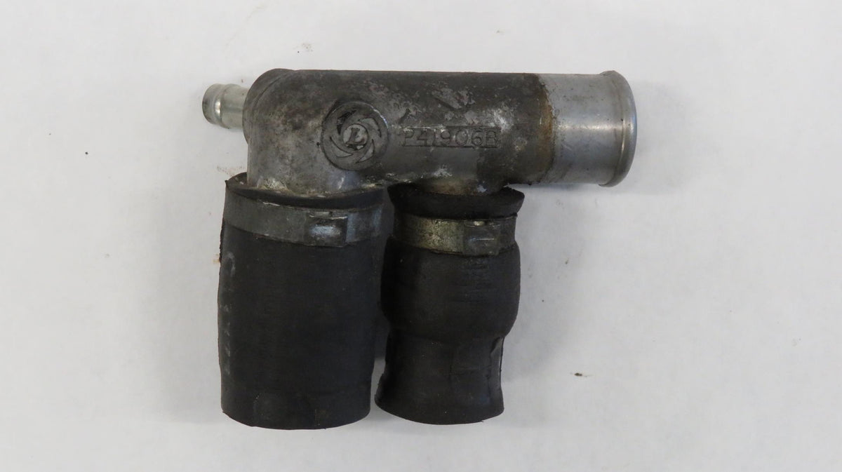 Jaguar XJ12 5.3 Serie 2 Flansch Wasserrohr Kühlwasserleitung P41906B