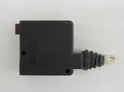 Jaguar X100 Series XK8 Stellmotor Motor ZV Heckklappe hinten Zentralverriegelung