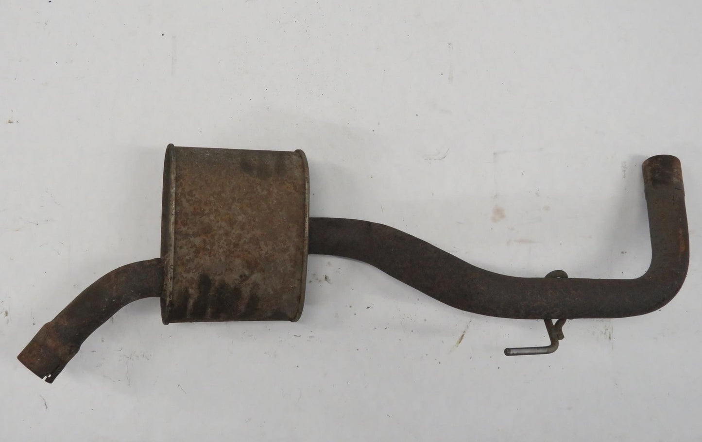 Jaguar X100 XK8 4.0 Mittelschalldämpfer Exhaust silencer rechts NJB6760AC
