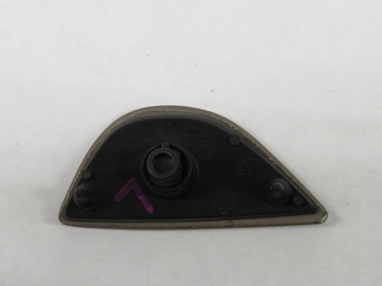 Jaguar X100 XKR XK8 LEFT HEADLIGHT WASHER NOZZLE COVER LJA7055FA