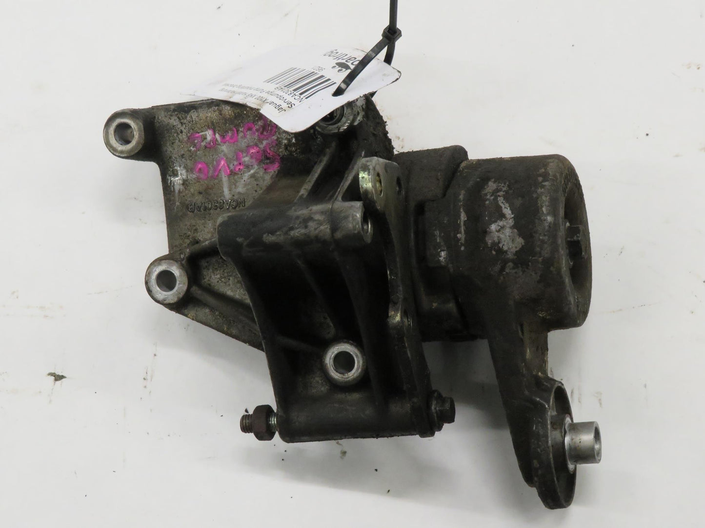 Jaguar X100 XK8 Halter Halterung Servopumpe Pump mounting bracket NCA8301AB