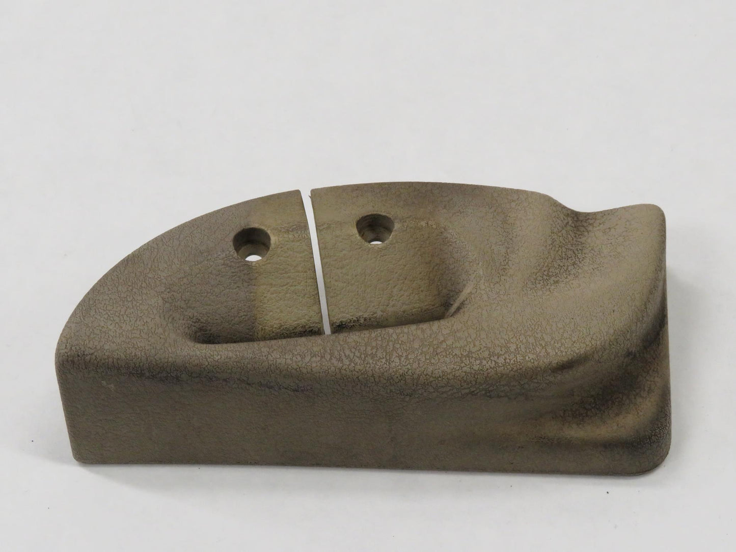 Jaguar X100 XK8 XKR Cabrio REAR SEAT BELT GUIDE COVER TRIM Right beige HJA7106BB