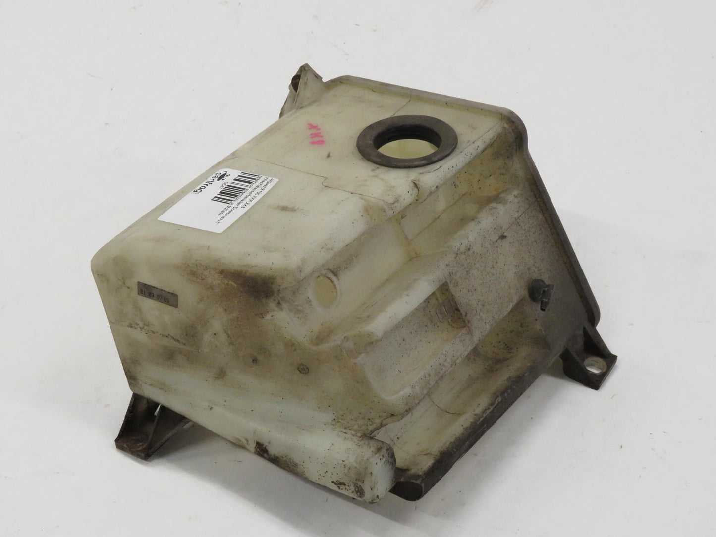 Jaguar X100 XKR XK8 Wischwasserbehälter Screen wash reservoir assembly JLM20696