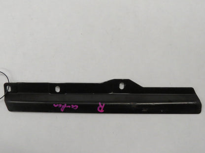 Jaguar X100 XKR XK8 Dichtungshalter RECHTS RH Seal Carrier HJA5758AB