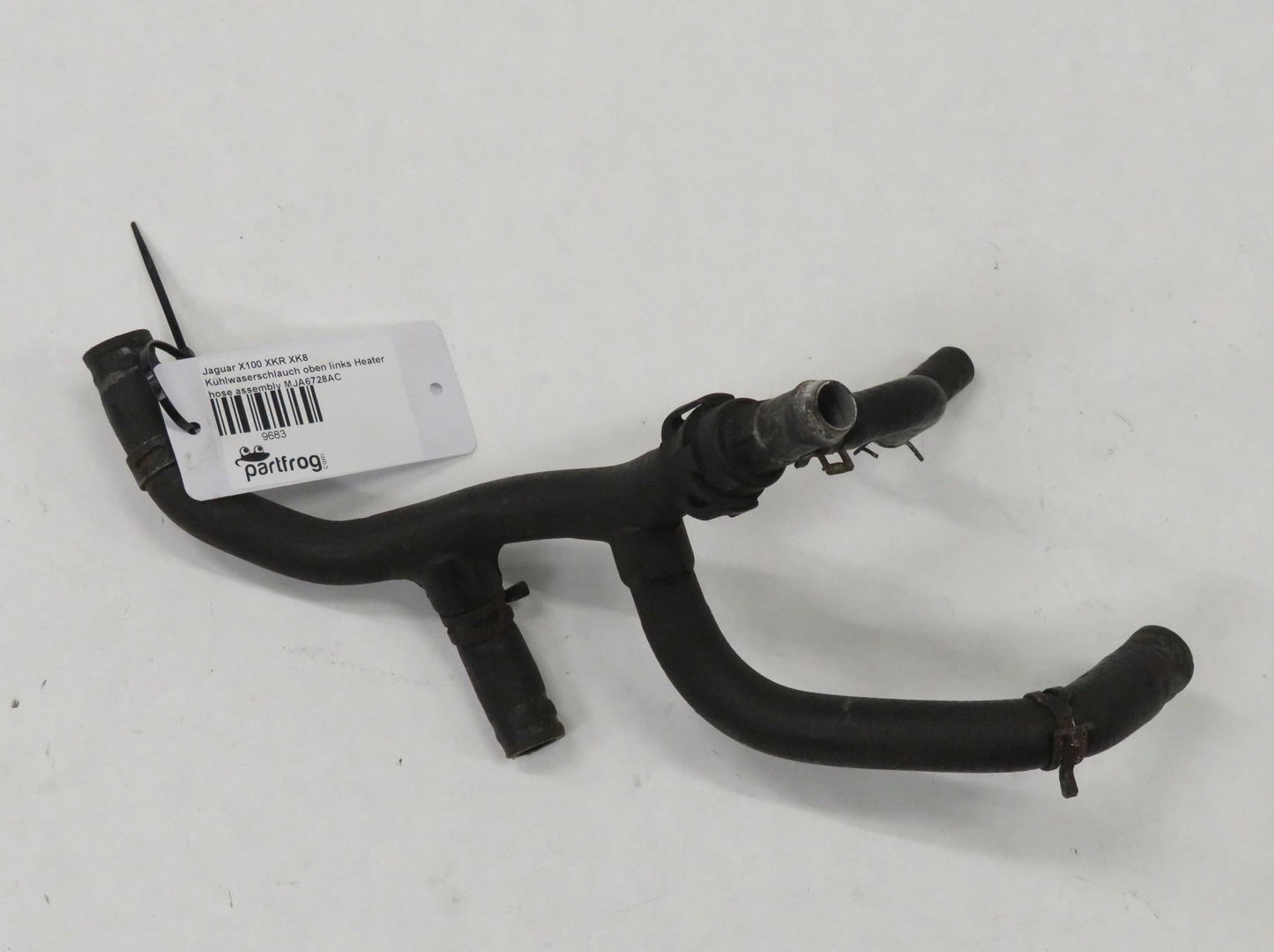 Jaguar X100 XKR XK8 Kühlwaserschlauch oben links Heater hose assembly MJA6728AC