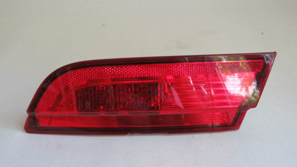 Jaguar XF (X250 Series) Nebelschlussleuchte hinten rechts Limousine 2NE23804604 8X2315K272CD